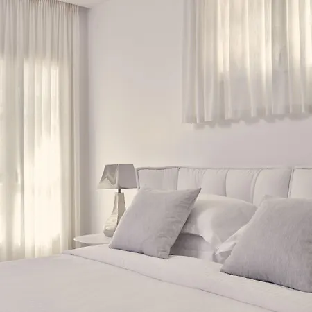 麦柯尼亚安大使罗莱夏朵酒店