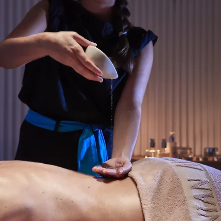 麦柯尼亚安大使罗莱夏朵酒店 普拉迪斯亚罗斯