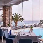미코니안 앰배서더 릴레이&샤토 Platys Gialos (Mykonos)
