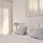 미코니안 앰배서더 릴레이&샤토