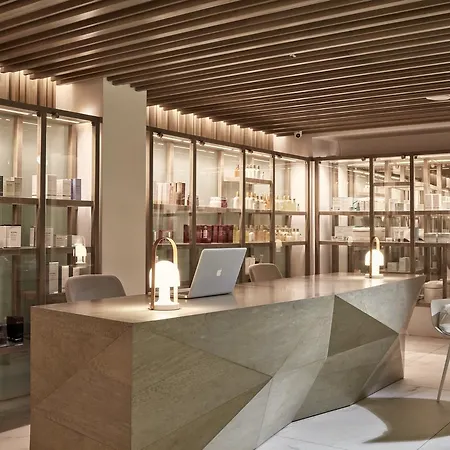 Myconian Ambassador Relais & Chateaux Hotell 5*