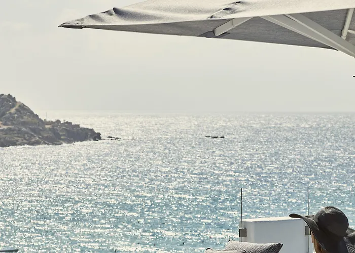 Myconian Ambassador Relais & Chateaux Πλατύς Γιαλός