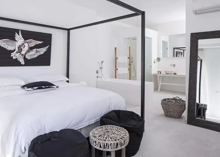 Myconian Ambassador Relais & Chateaux 5* Platis Gialos