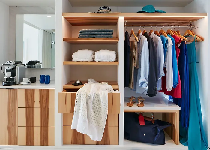 Myconian Ambassador Relais & Chateaux Platis Gialos